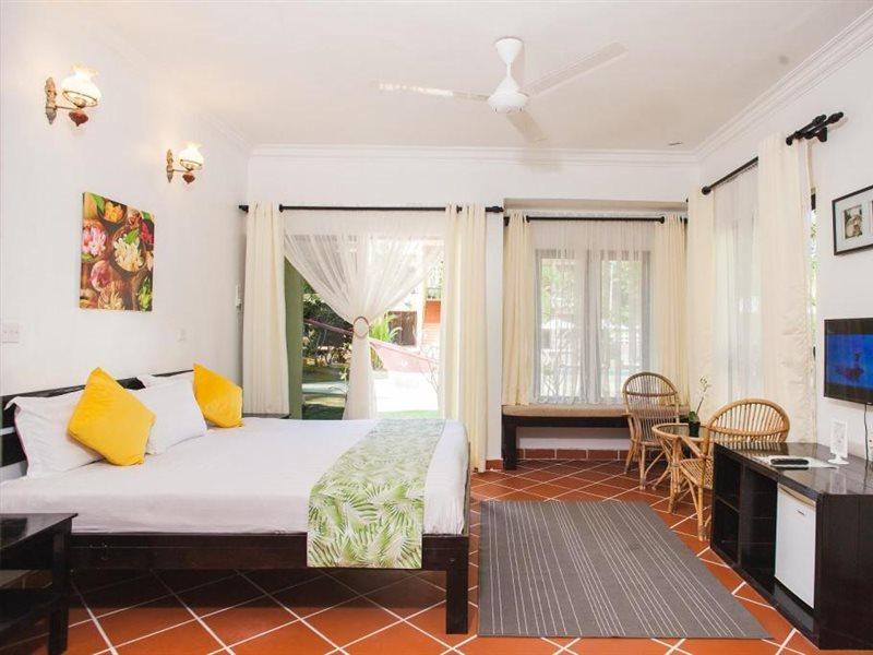 Anjungan Beach Resort Kampung Teluk Nipah Eksteriør billede