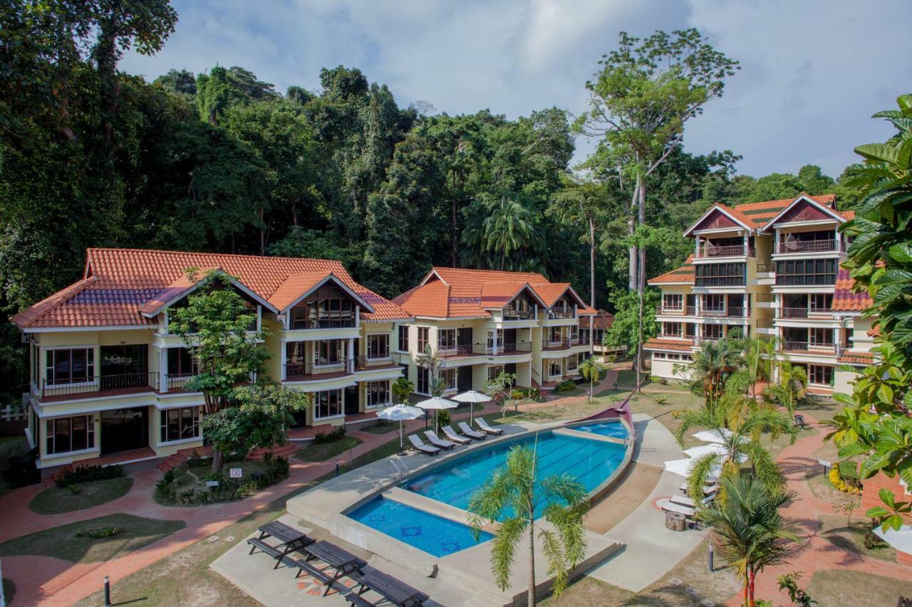 Anjungan Beach Resort Kampung Teluk Nipah Eksteriør billede